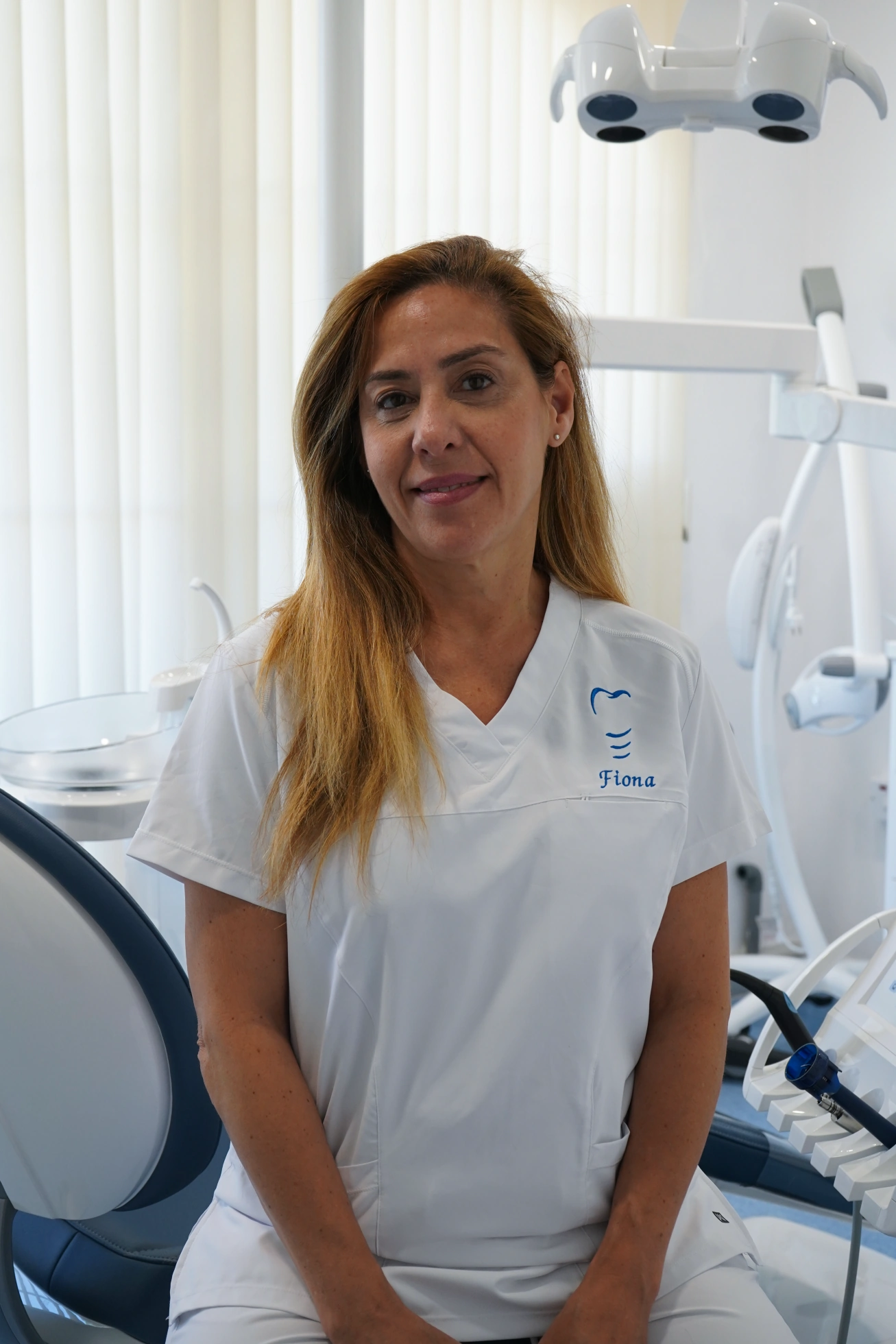 Fiona García Romero, dental hygienist in Marbella